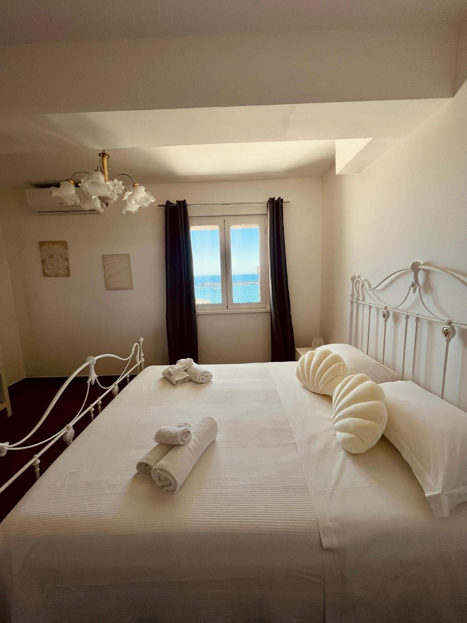 A Tirrazza * Giardini Naxos
