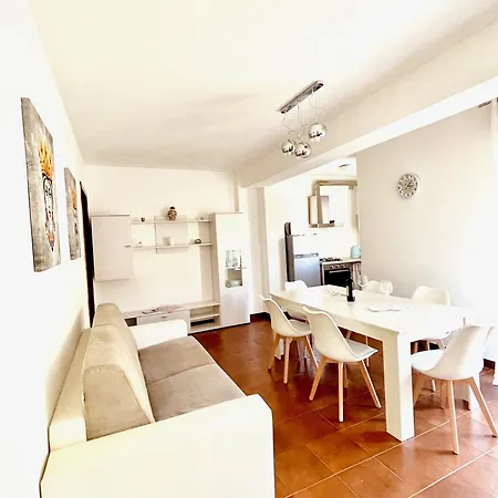 Ferienwohnung A Tirrazza Giardini-Naxos Exterior foto