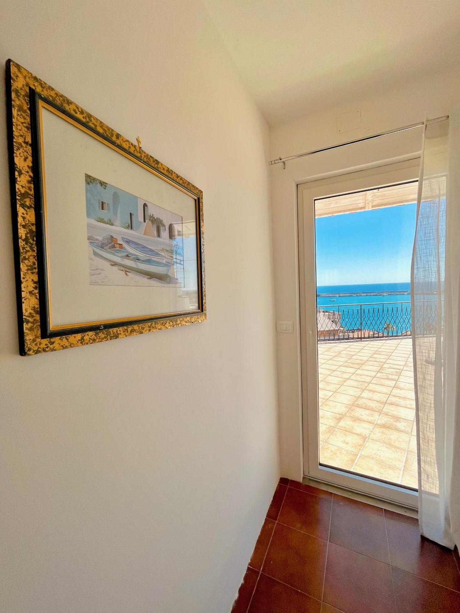 A Tirrazza * Giardini Naxos